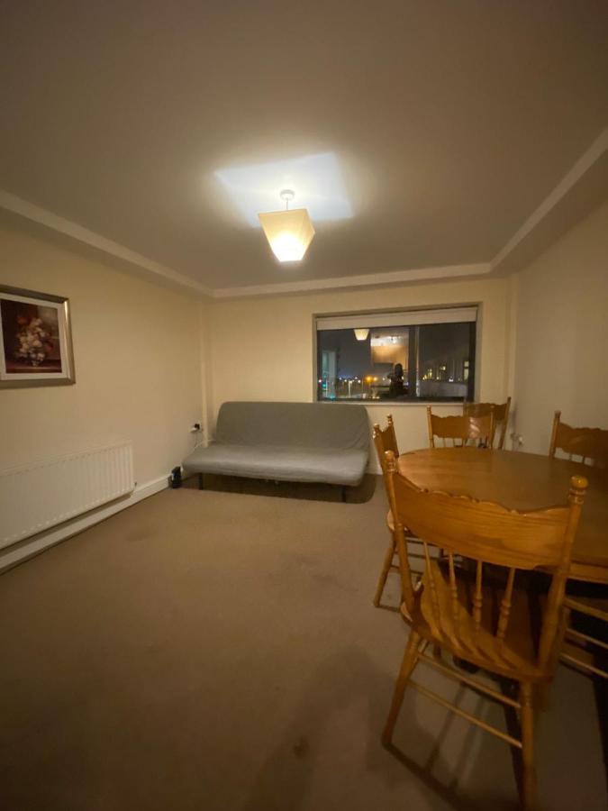 באלימון The Sentinel Tower Airport Apartments מראה חיצוני תמונה