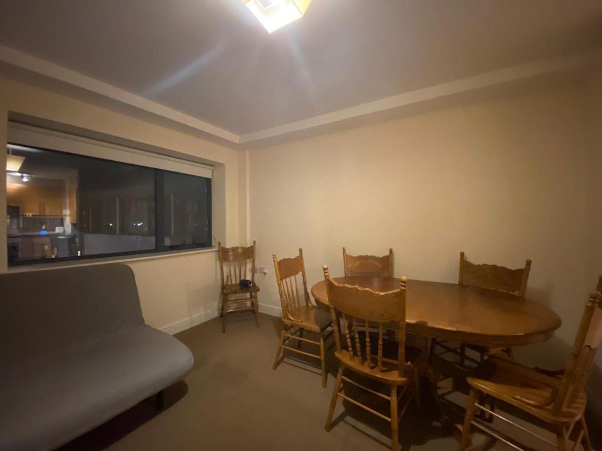 באלימון The Sentinel Tower Airport Apartments מראה חיצוני תמונה